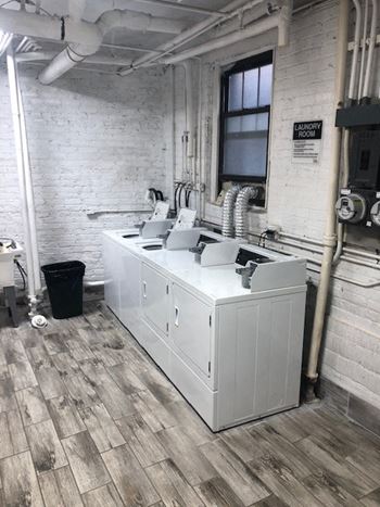 Common area laundry